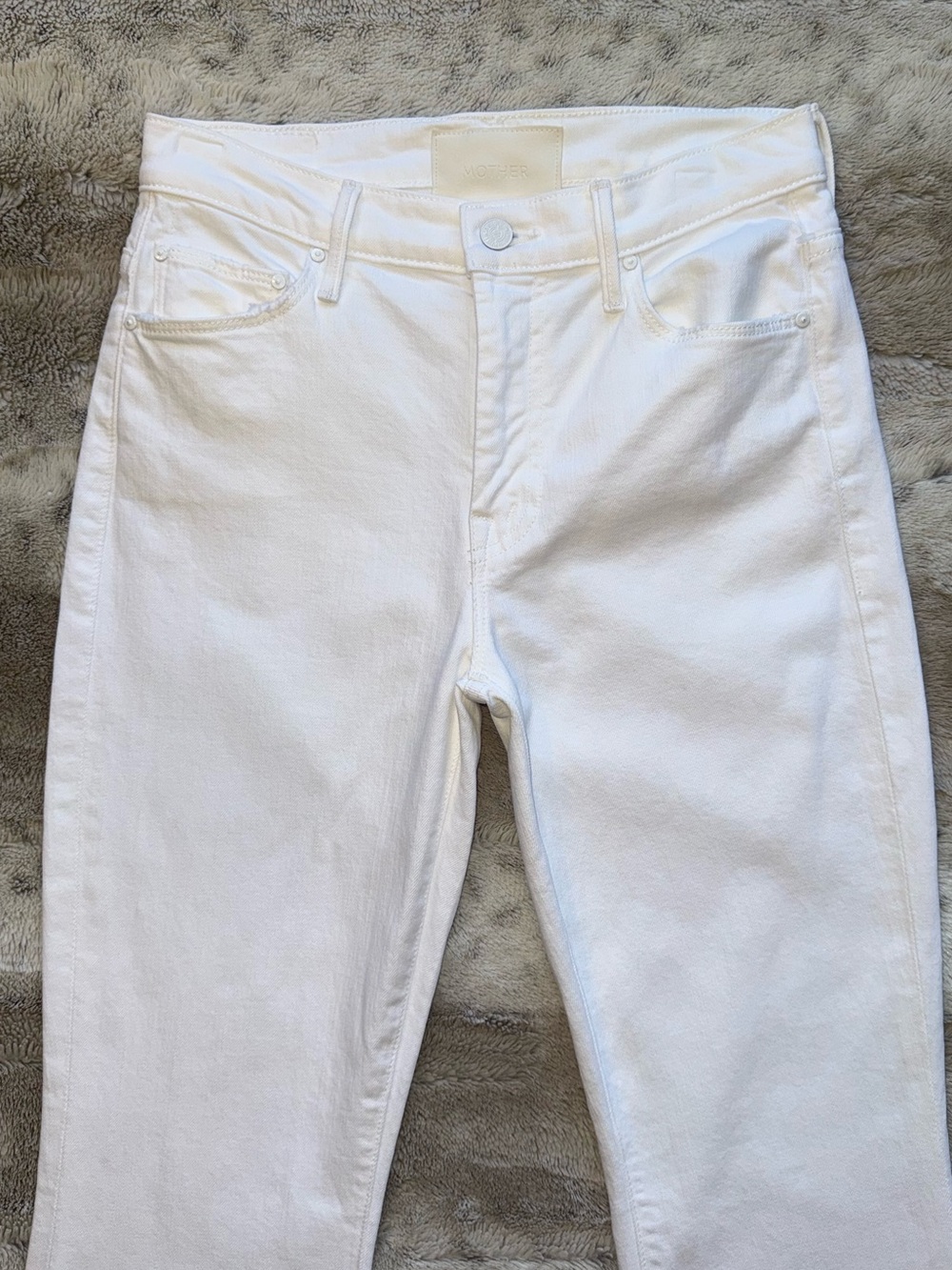 MOTHER Superior The Weekend Flare Jeans in Totally Innocent Size 27 - Picture 8 of 16